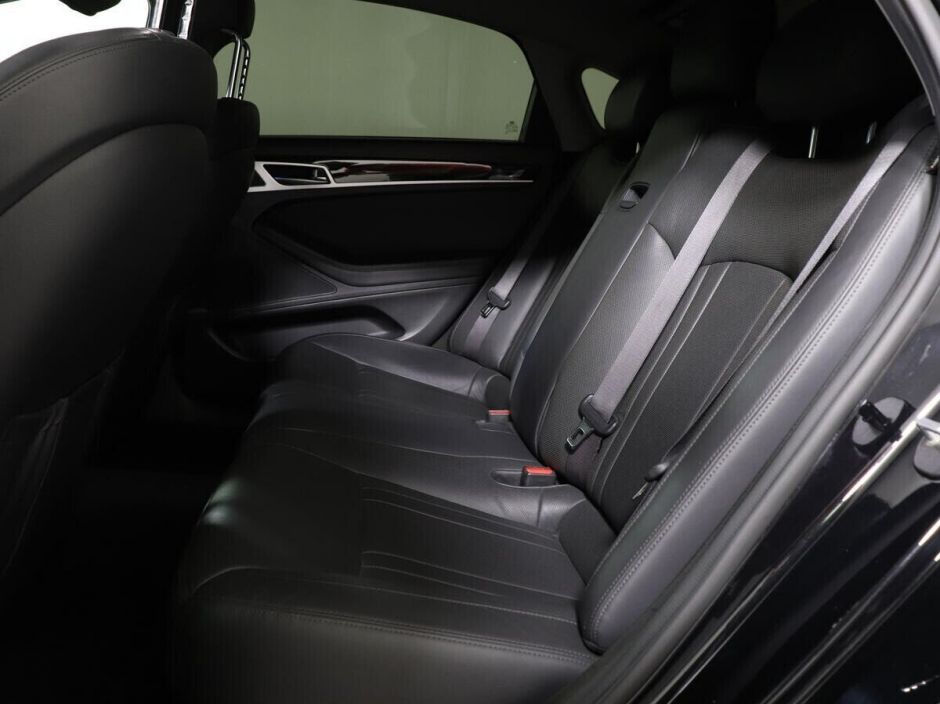 Hyundai Genesis, 3.0 л, АТ, 2015 фото 2