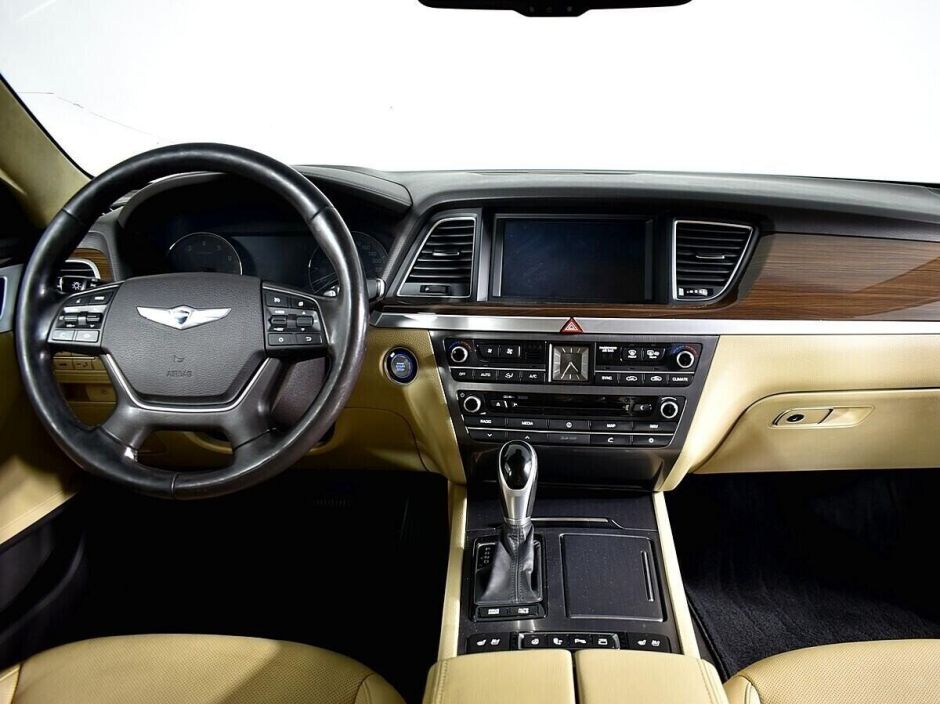 Hyundai Genesis, 3.0 л, АТ, 2016 фото 8