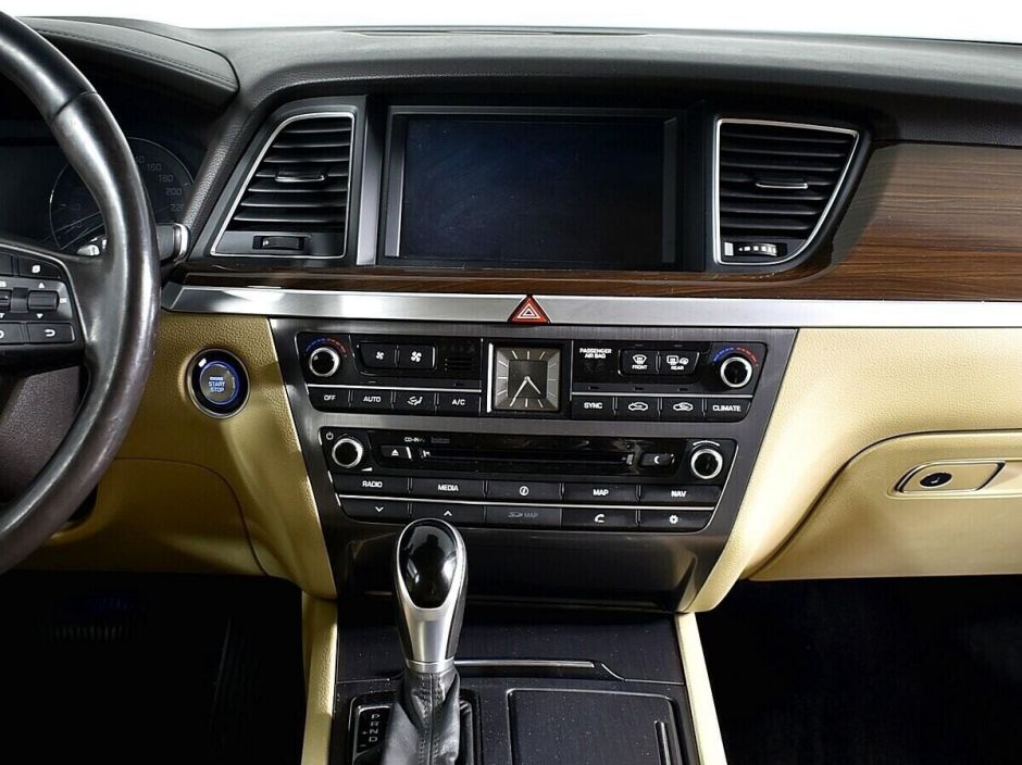 Hyundai Genesis, 3.0 л, АТ, 2016 фото 9