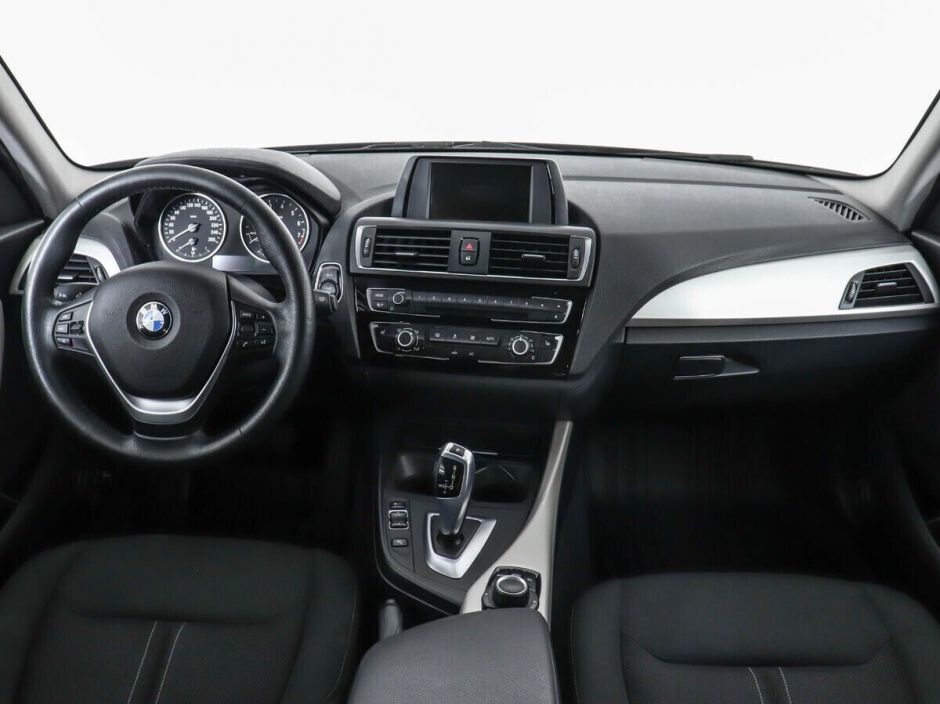 BMW 1 серии, 1.5 л, АТ, 2017 фото 2