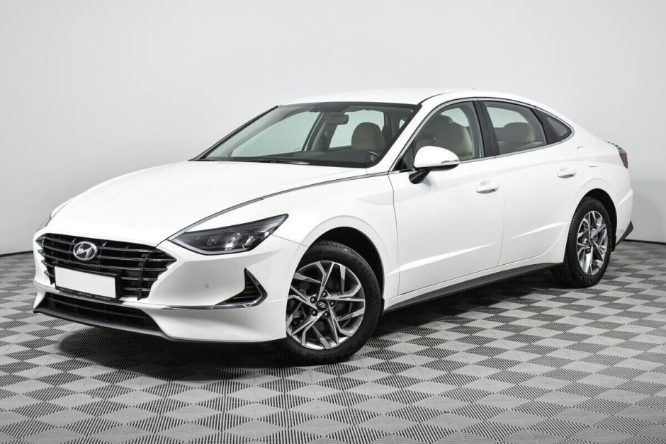 Hyundai Sonata, 2.0 л, АТ, 2020 фото 3