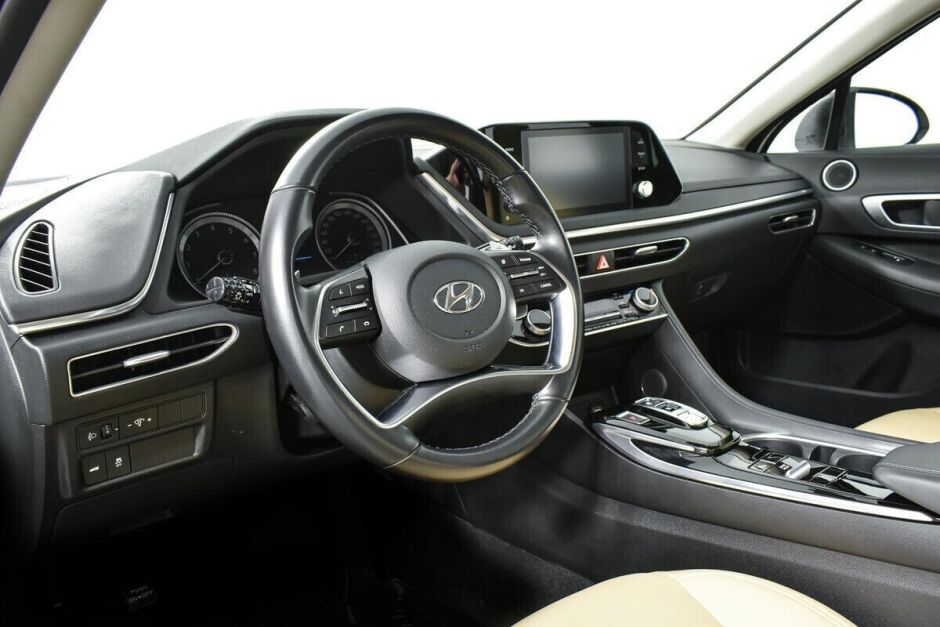 Hyundai Sonata, 2.0 л, АТ, 2020 фото 7