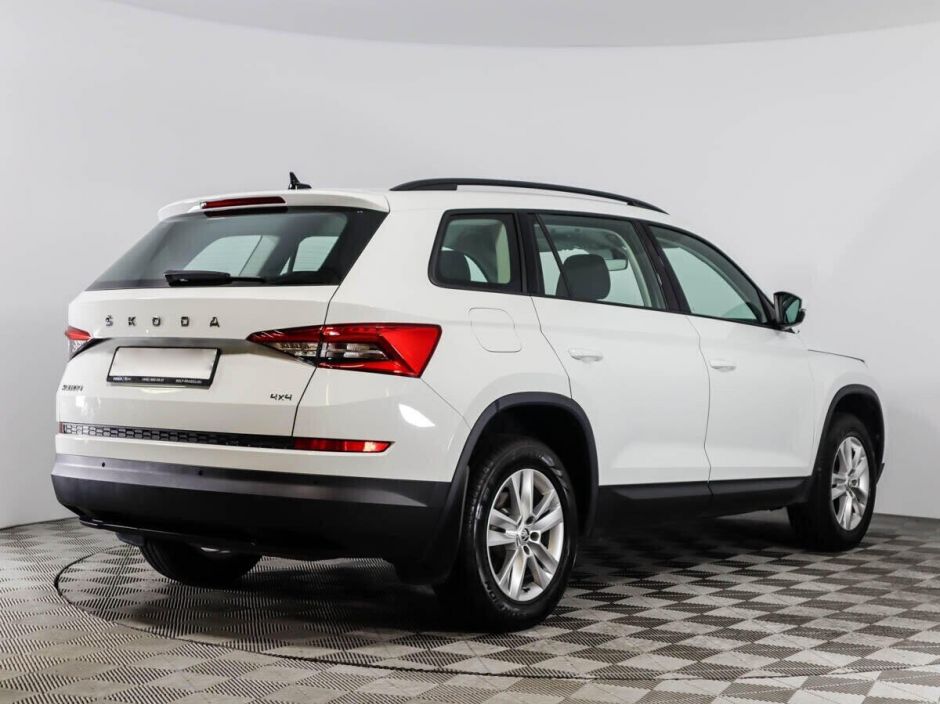 Skoda Kodiaq, 2.0 л, Робот, 2020 фото 4