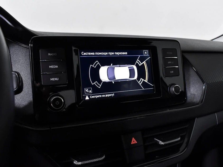 Volkswagen Polo, 1.6 л, АТ, 2020 фото 9