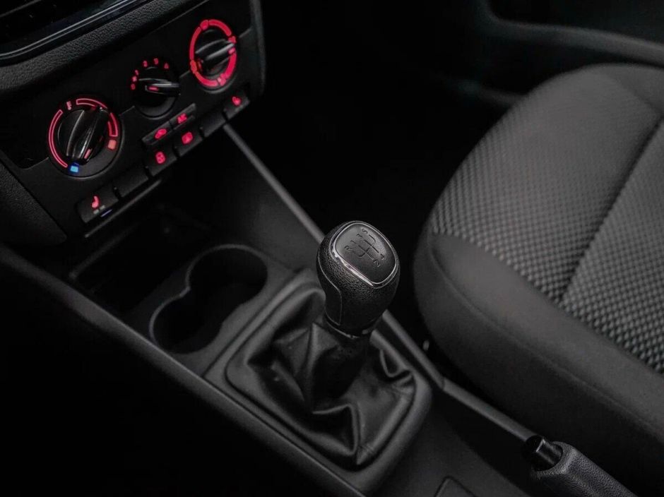 Volkswagen Polo, 1.6 л, МТ, 2020 фото 12