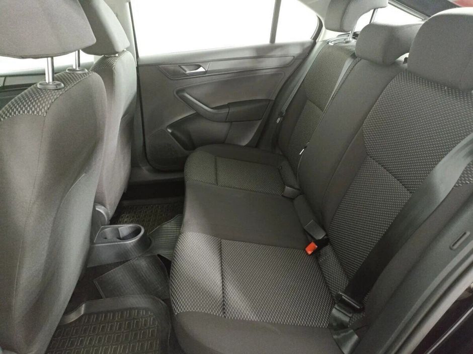 Volkswagen Polo, 1.6 л, АТ, 2021 фото 1