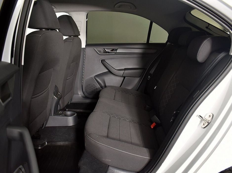 Skoda Rapid, 1.6 л, АТ, 2020 фото 2