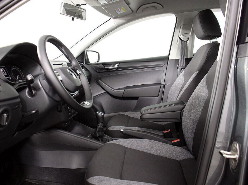Skoda Rapid, 1.6 л, МТ, 2021 фото 9