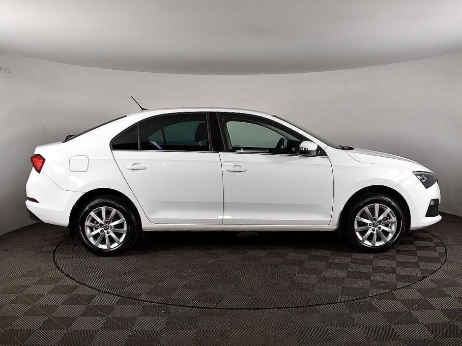 Skoda Rapid, 1.6 л, АТ, 2021 фото 6