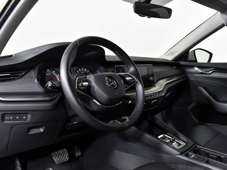 Skoda Octavia, 1.4 л, АТ, 2020 фото 7