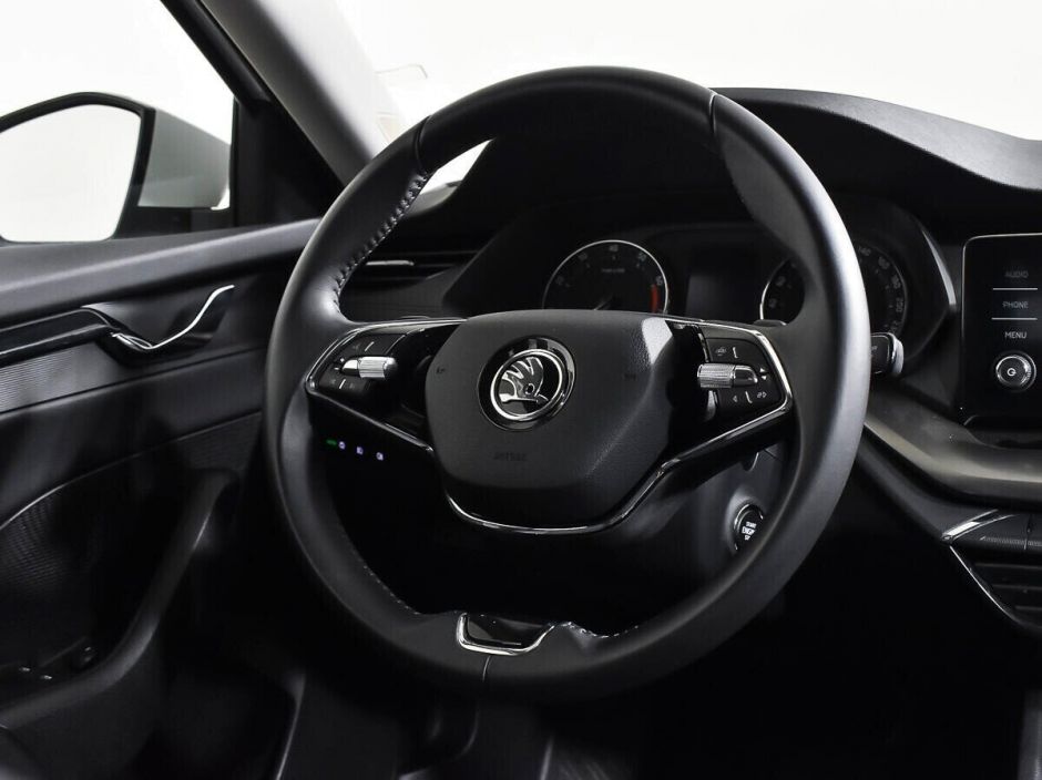 Skoda Octavia, 1.4 л, АТ, 2020 фото 9