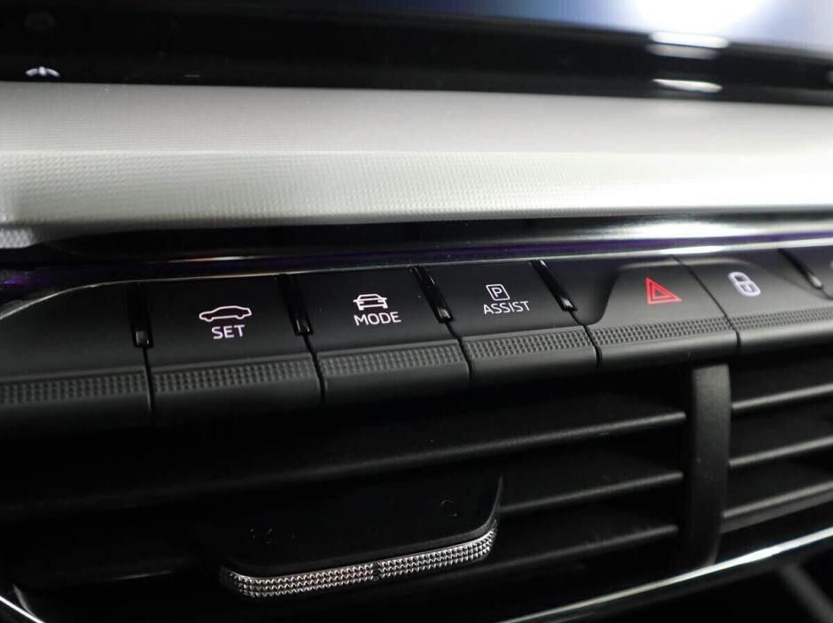 Skoda Octavia, 1.4 л, АТ, 2020 фото 11