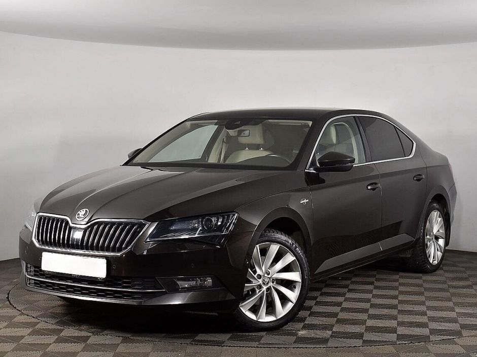 Skoda Superb, 2.0 л, Робот, 2016 фото 3