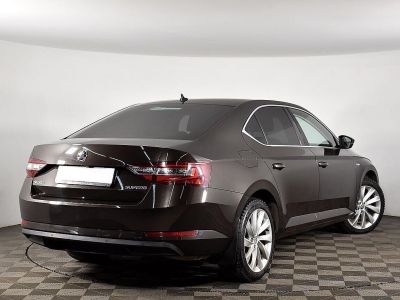 Skoda Superb, 2.0 л, РКПП, 2016 фото 4