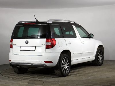 Skoda Yeti, 1.6 л, МКПП, 2018 фото 4