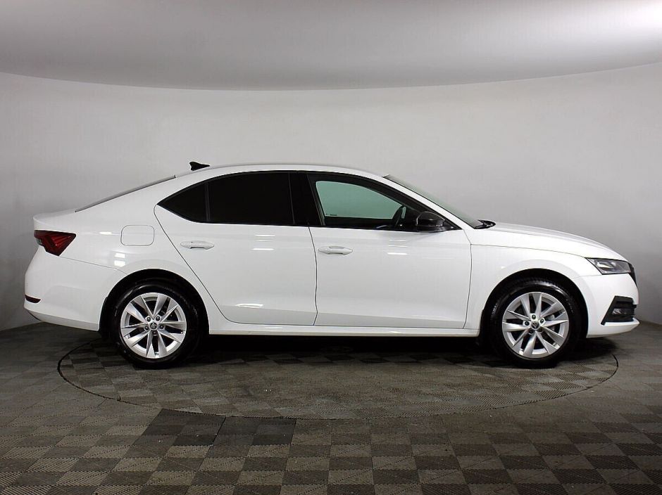 Skoda Octavia, 1.4 л, АТ, 2021 фото 8