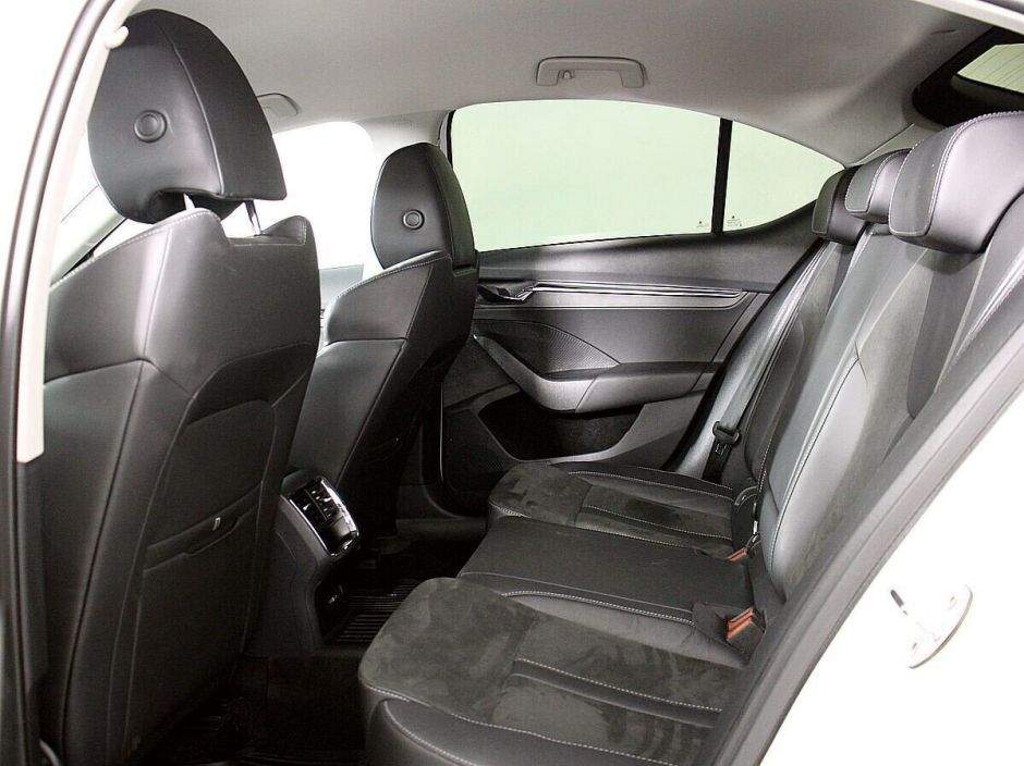 Skoda Octavia, 1.4 л, АТ, 2021 фото 2
