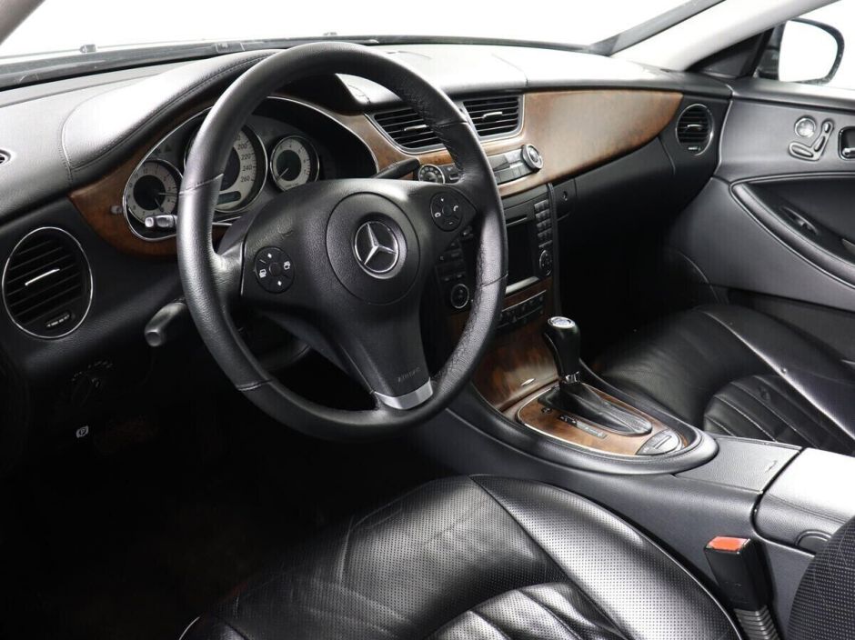 Mercedes-Benz CLS, 3.0 л, АТ, 2009 фото 7