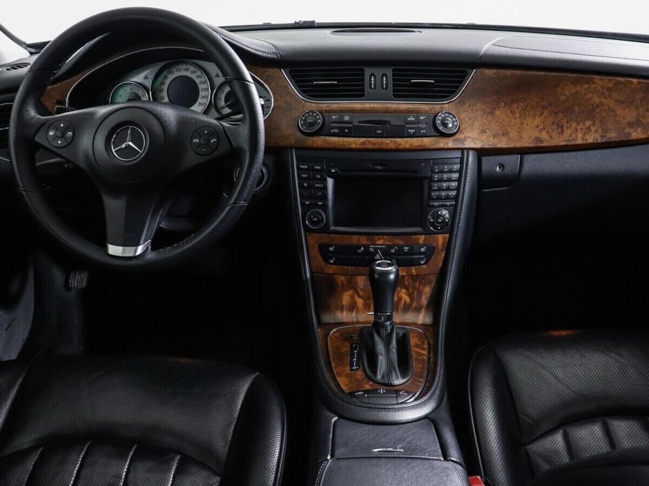 Mercedes-Benz CLS, 3.0 л, АТ, 2009 фото 8