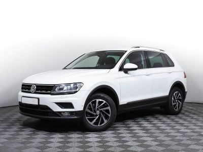 Volkswagen Tiguan, 2.0 л, РКПП, 2018 фото 3