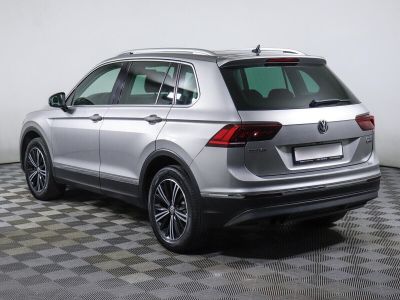 Volkswagen Tiguan, 2.0 л, РКПП, 2017 фото 6