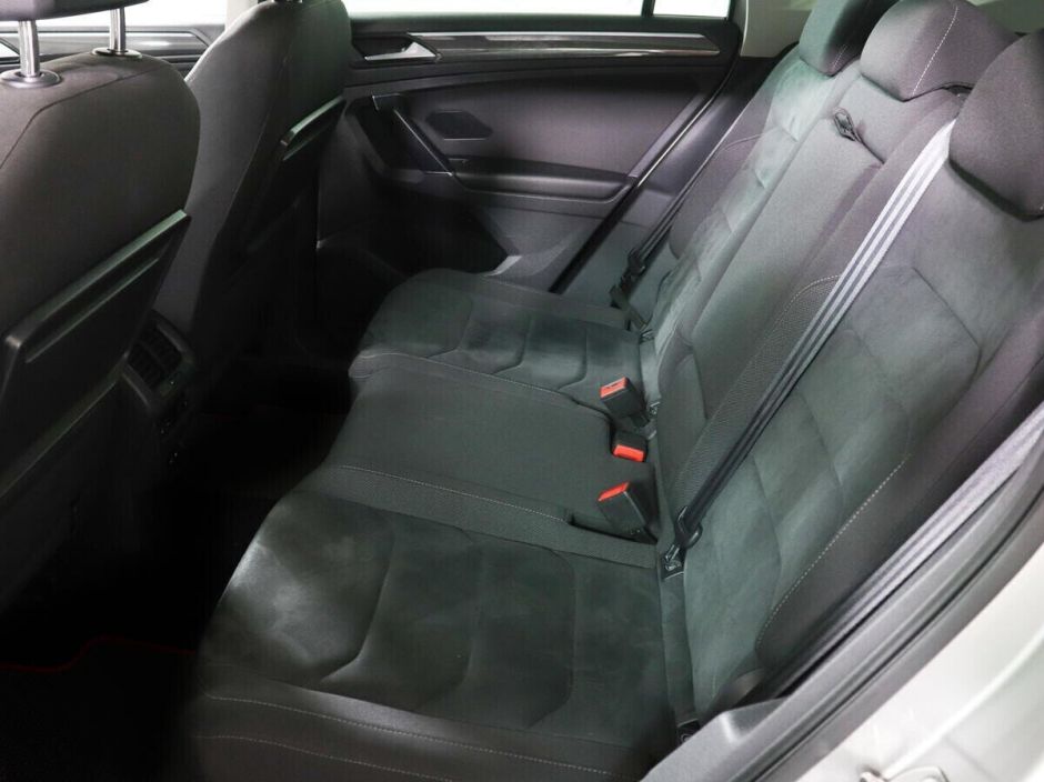 Volkswagen Tiguan, 2.0 л, Робот, 2017 фото 10