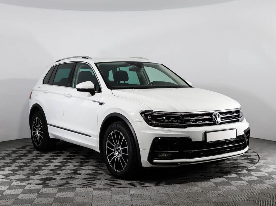 Volkswagen Tiguan, 2.0 л, Робот, 2020 фото 5