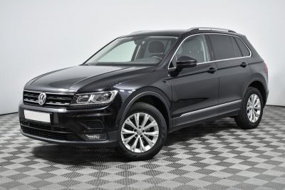 Volkswagen Tiguan, 2.0 л, РКПП, 2018 фото 3