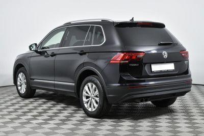 Volkswagen Tiguan, 2.0 л, РКПП, 2018 фото 6