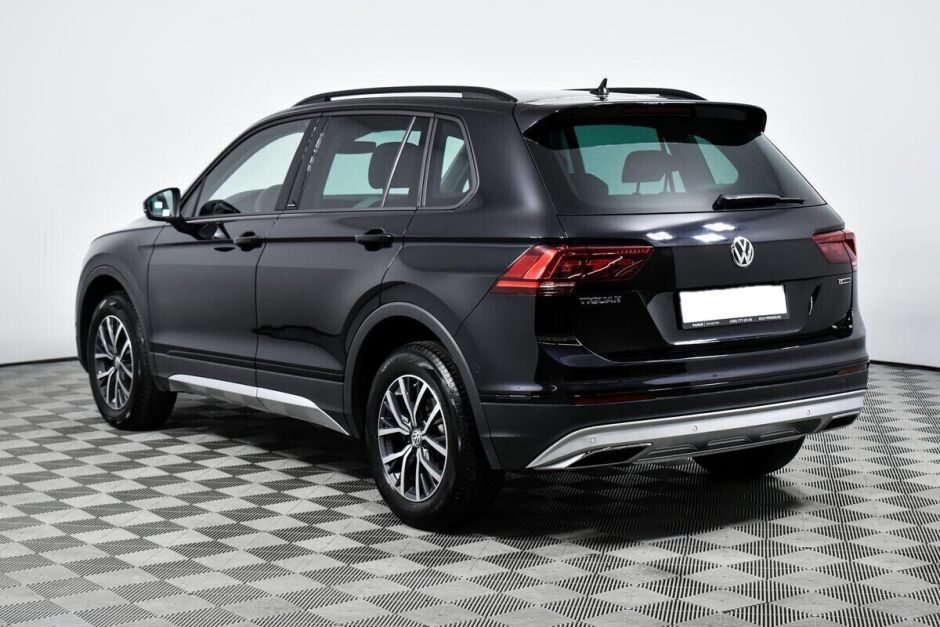 Volkswagen Tiguan, 2.0 л, Робот, 2020 фото 6