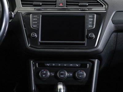 Volkswagen Tiguan, 2.0 л, РКПП, 2018 фото 8