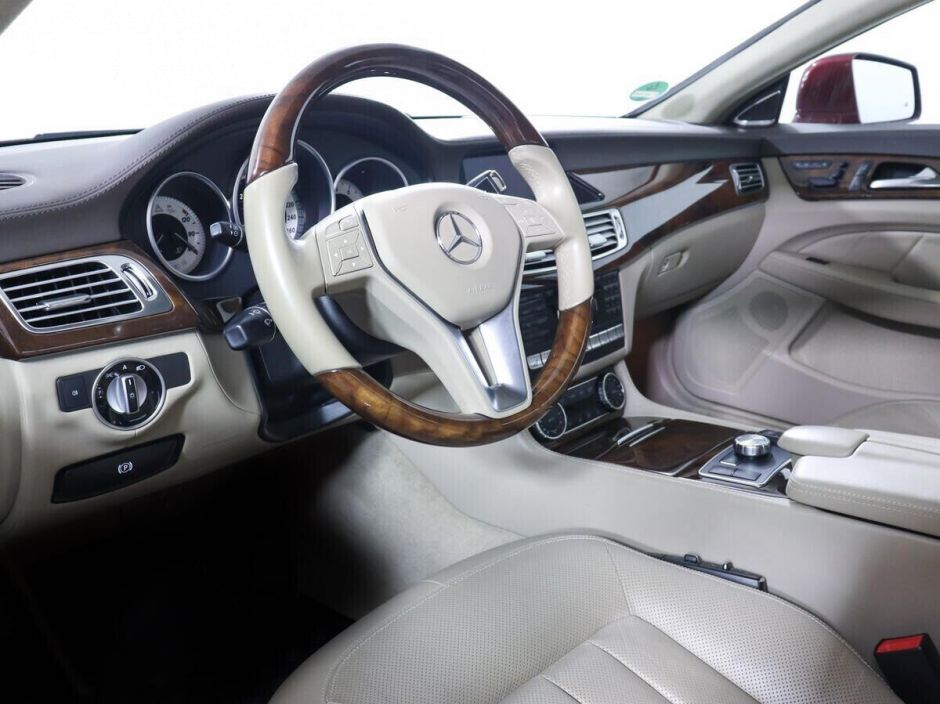 Mercedes-Benz CLS, 3.5 л, АТ, 2012 фото 7