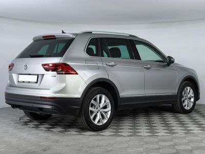 Volkswagen Tiguan, 2.0 л, РКПП, 2017 фото 4