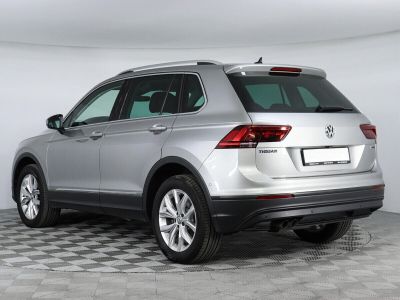 Volkswagen Tiguan, 2.0 л, РКПП, 2017 фото 6