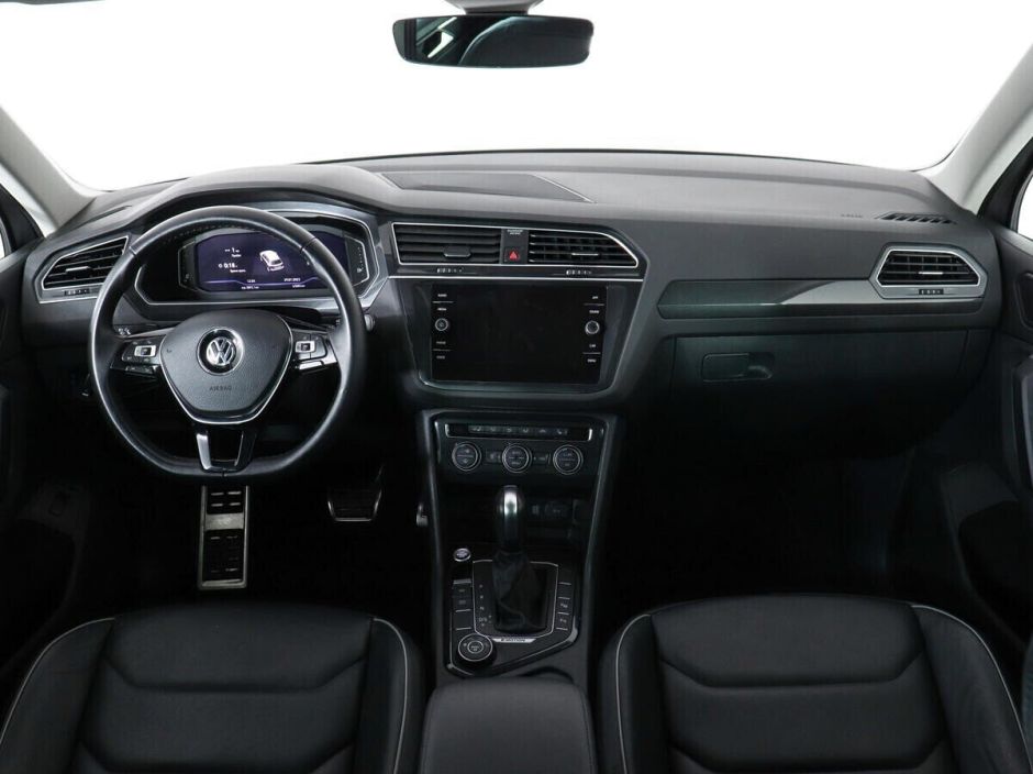 Volkswagen Tiguan, 2.0 л, Робот, 2017 фото 8