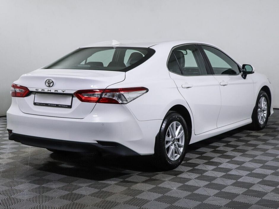 Toyota Camry, 2.0 л, АТ, 2018 фото 4