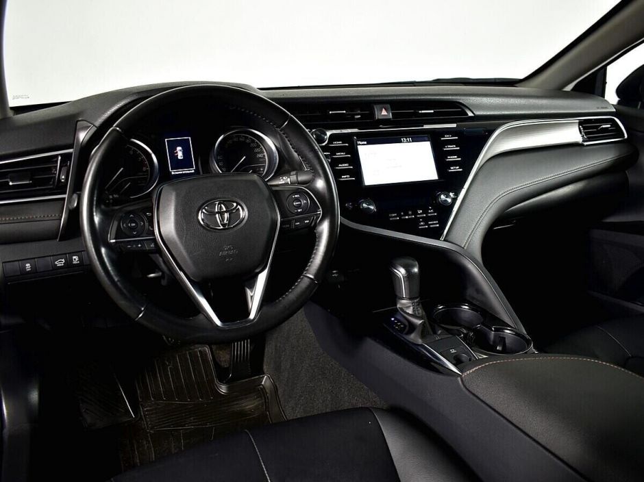 Toyota Camry, 2.0 л, АТ, 2019 фото 7
