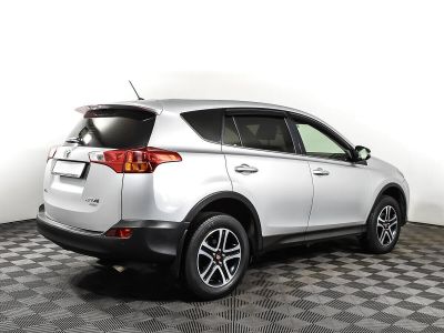 Toyota RAV4, 2.2 л, АКПП, 2014 фото 4