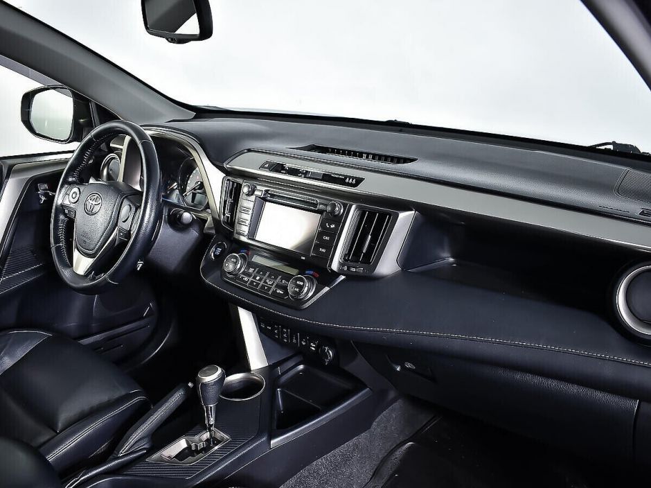 Toyota RAV4, 2.2 л, АТ, 2014 фото 10