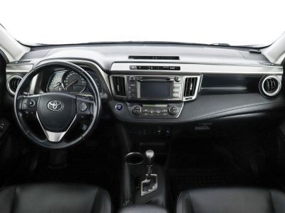 Toyota RAV4, 2.2 л, АКПП, 2015 фото 8