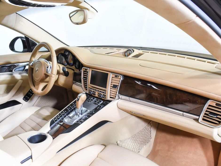 Porsche Panamera, 4.8 л, Робот, 2011 фото 11