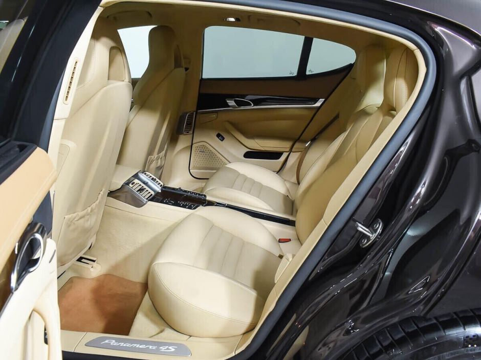 Porsche Panamera, 4.8 л, Робот, 2011 фото 12