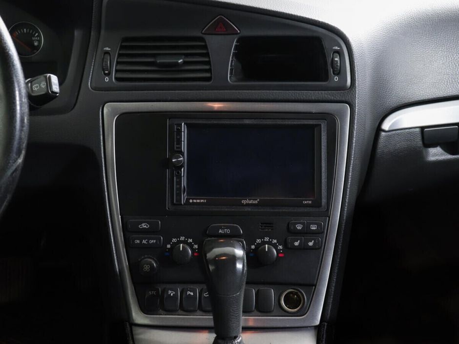 Volvo V70, 2.4 л, АТ, 2007 фото 8