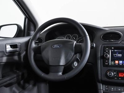 Ford Focus, 2.0 л, МКПП, 2006 фото 19