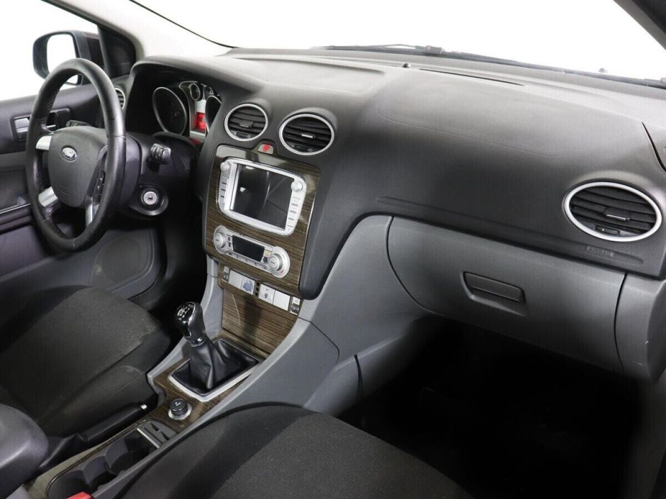 Ford Focus, 1.8 л, МТ, 2008 фото 11
