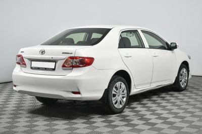 Toyota Corolla, 1.6 л, АКПП, 2011 фото 7