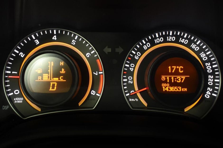 Toyota Corolla, 1.6 л, АТ, 2011 фото 12