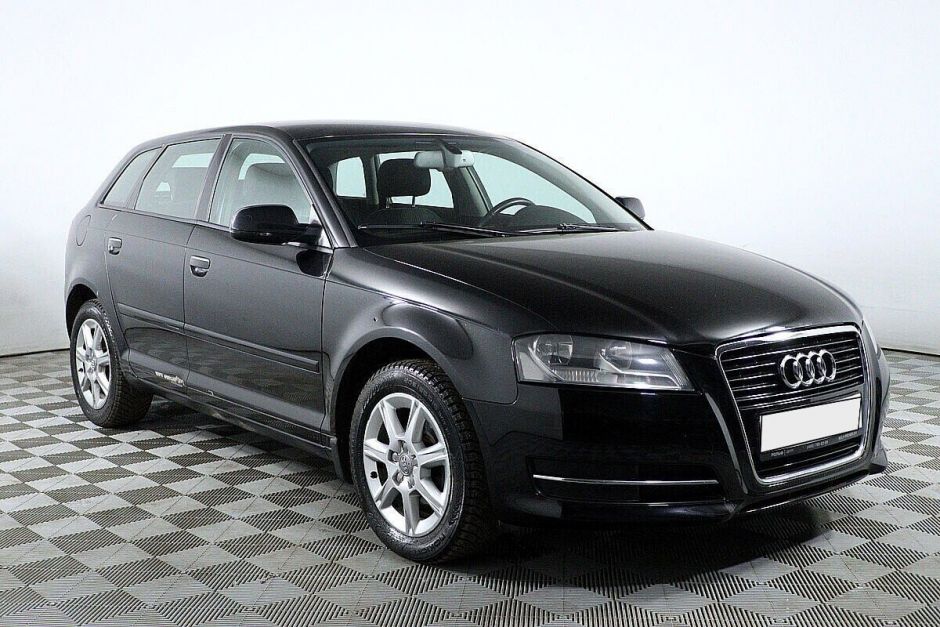 Audi A3, 1.2 л, Робот, 2012 фото 5