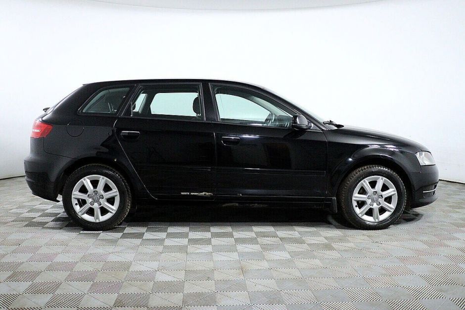 Audi A3, 1.2 л, Робот, 2012 фото 6