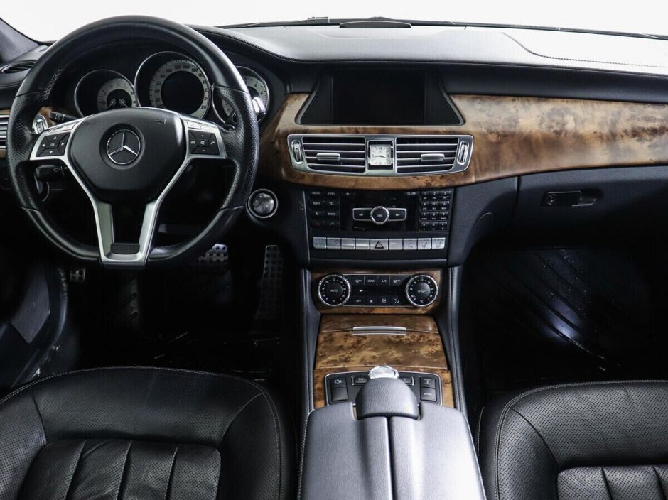 Mercedes-Benz CLS, 3.5 л, АТ, 2012 фото 8